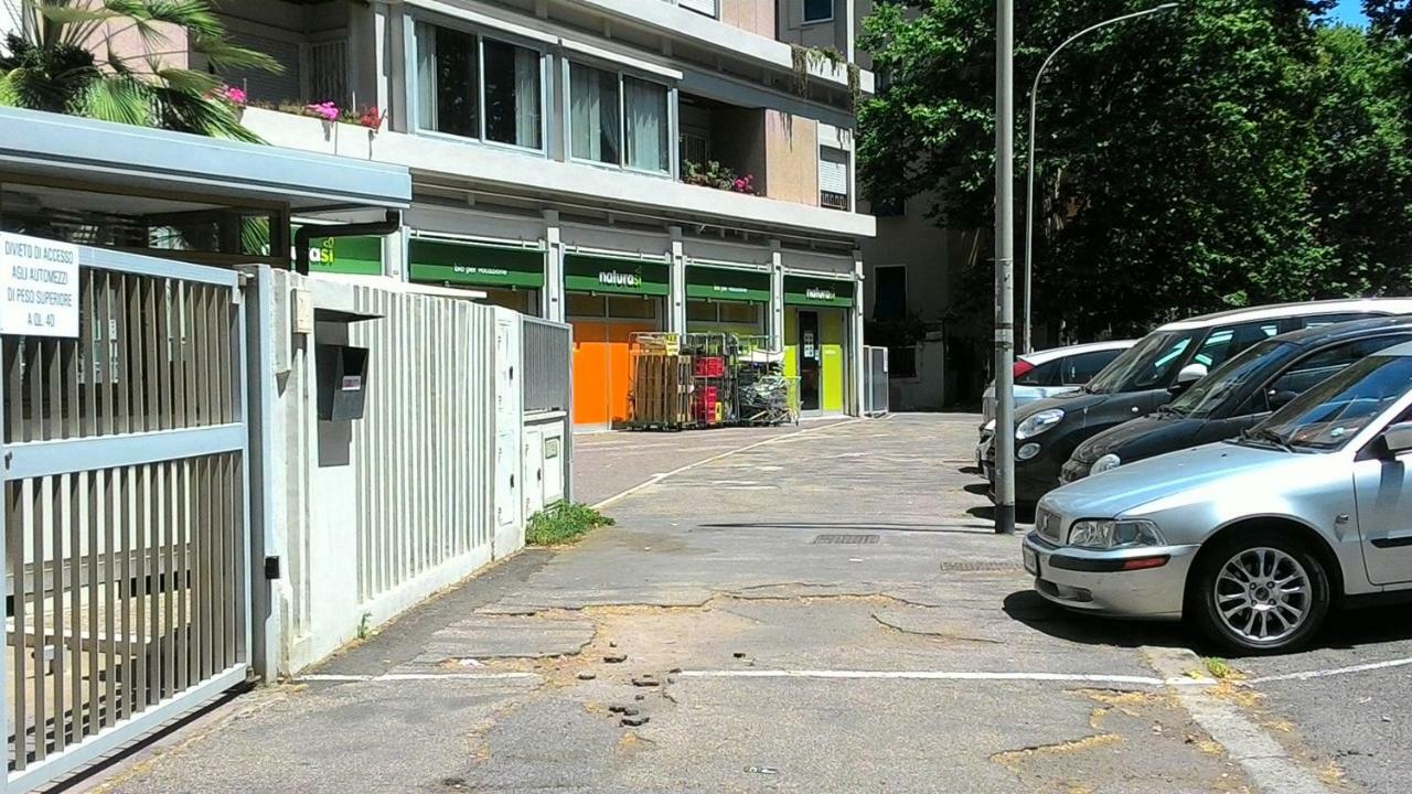 Апартаменты Brezza Di Mare Лидо-ди-Остия Экстерьер фото